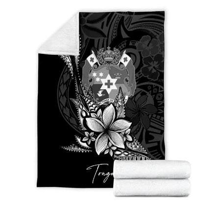 Tonga Premium Blanket - Fish With Plumeria Flowers Style
