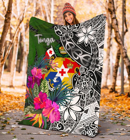 Tonga Premium Blanket - Turtle Plumeria Banana Leaf