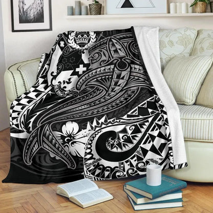 Tonga Premium Blanket  - White Shark Polynesian Tattoo