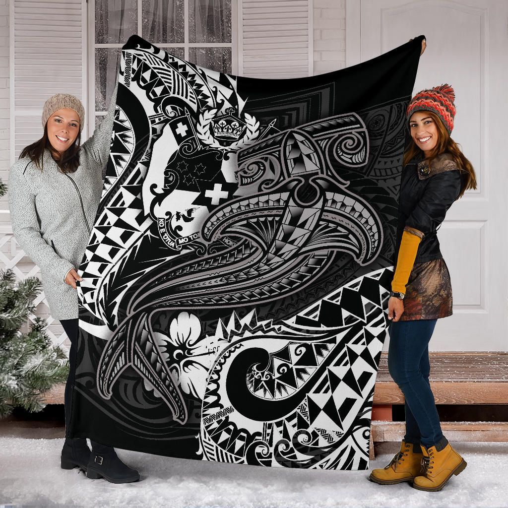 Tonga Premium Blanket  - White Shark Polynesian Tattoo