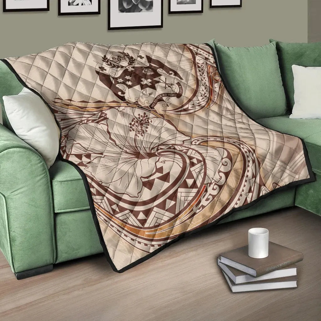 Tonga Premium Quilt - Hibiscus Flowers Vintage Style