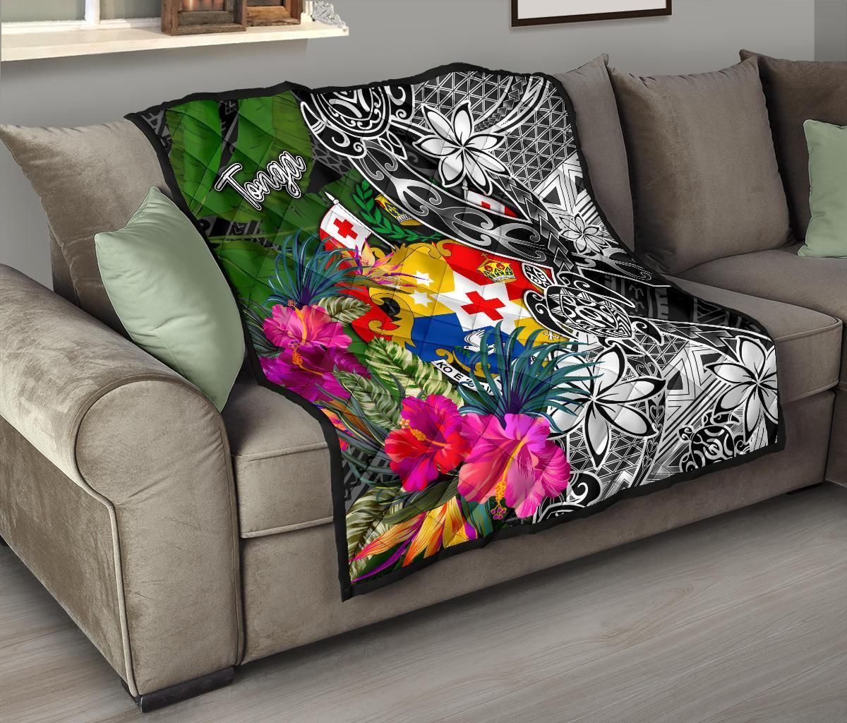 Tonga Premium Quilt - Turtle Plumeria Banana Leaf