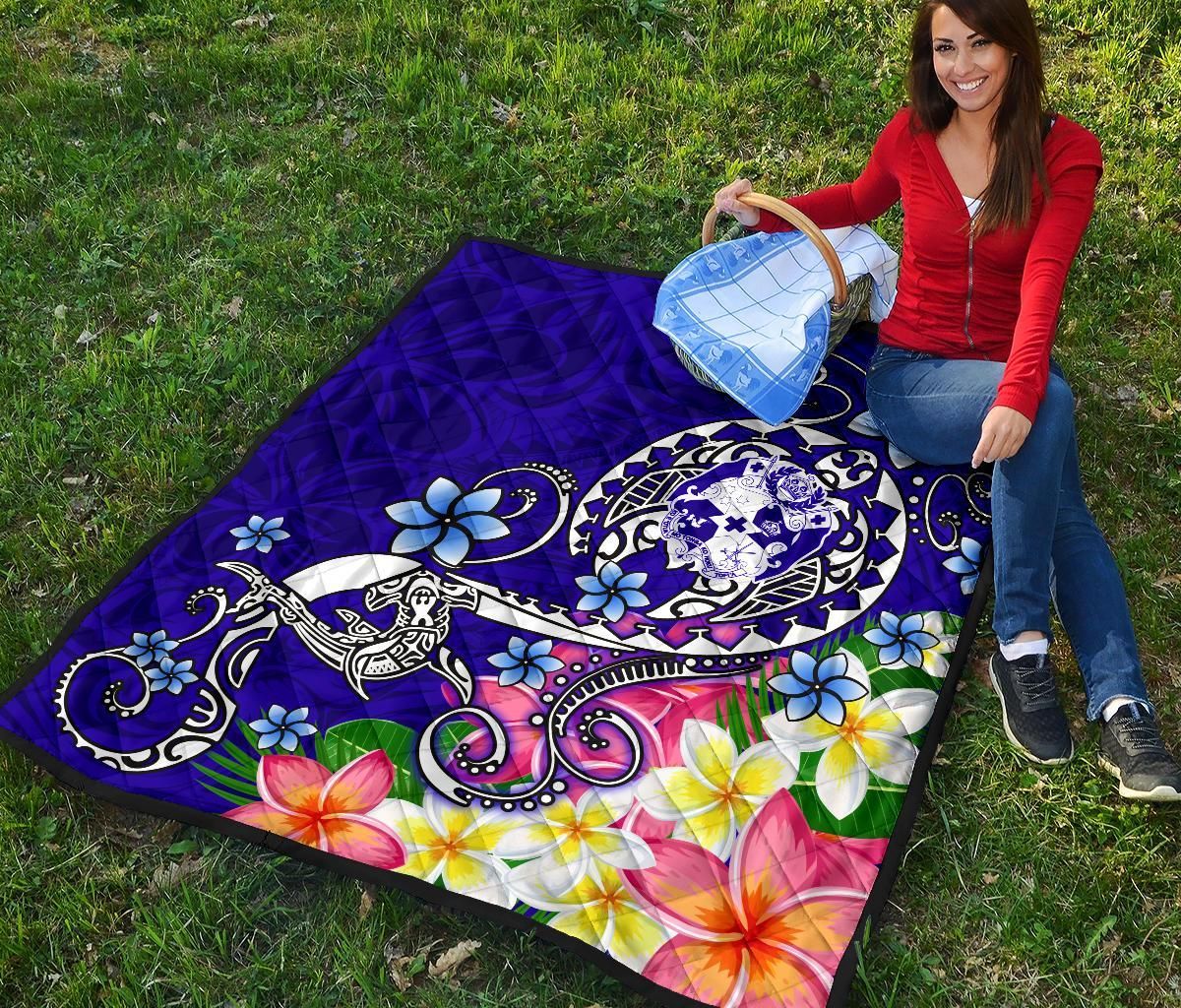 Tonga Premium Quilt - Turtle Plumeria (Blue)