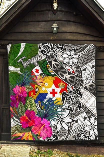 Tonga Premium Quilt White - Turtle Plumeria Banana Leaf