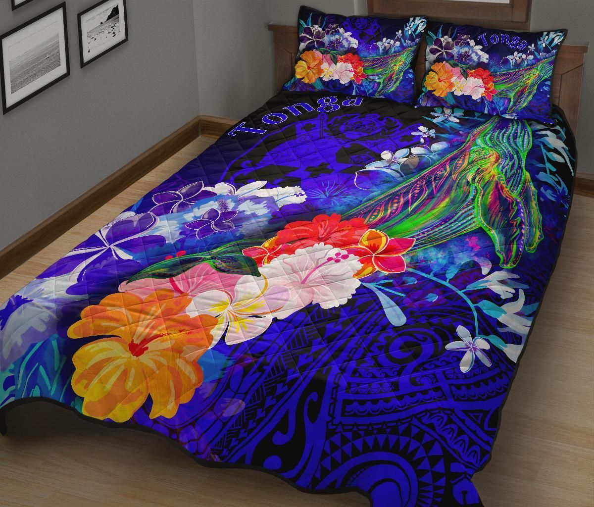 Tonga Quilt Bed Set - Humpback Whale with Tropical Flowers (Blue)