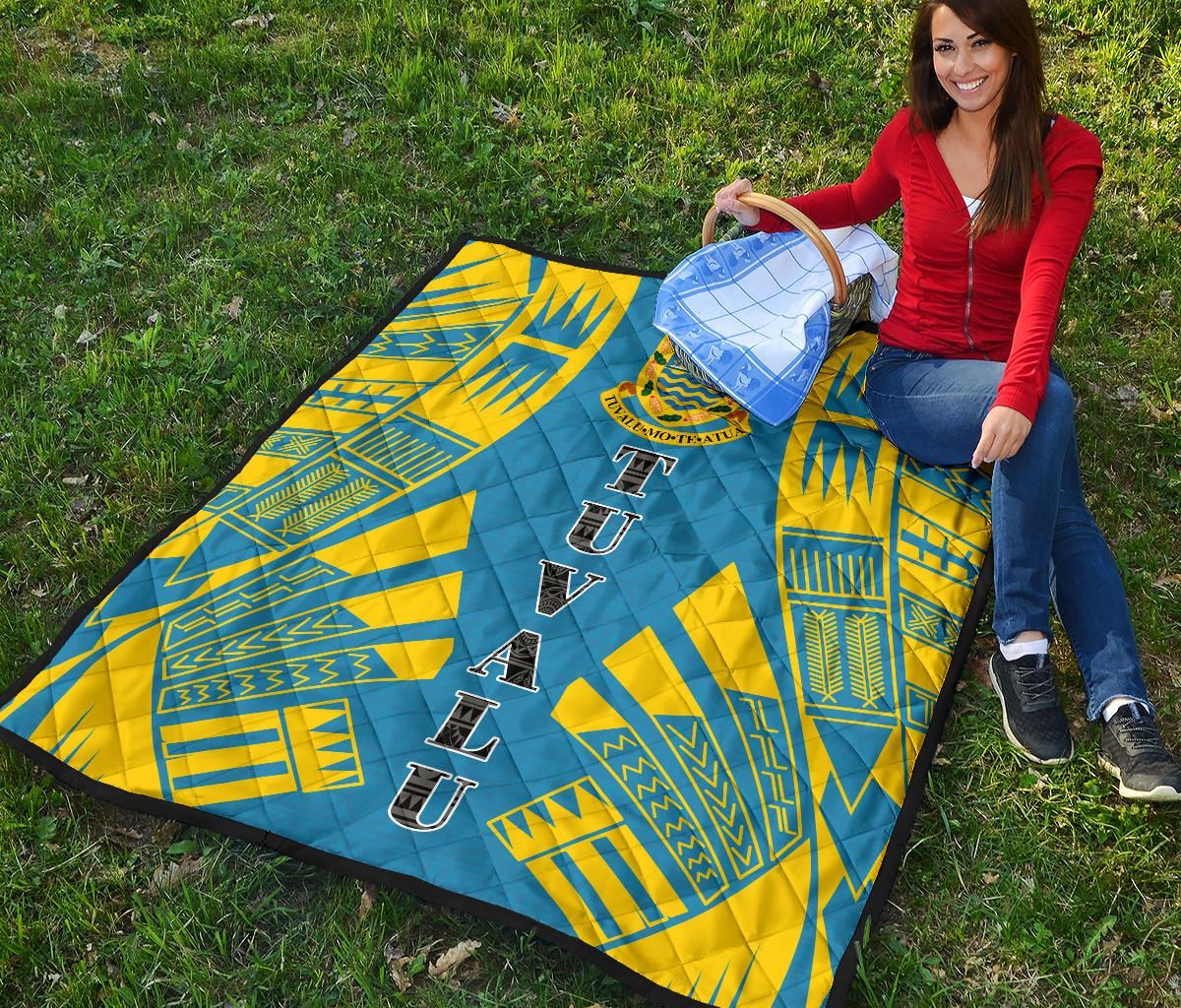 Tuvalu Premium Quilt - Tuvalu Coat Of Arms Polynesian Yellow Tattoo