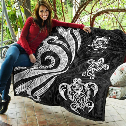 Tuvalu Premium Quilt - White Tentacle Turtle