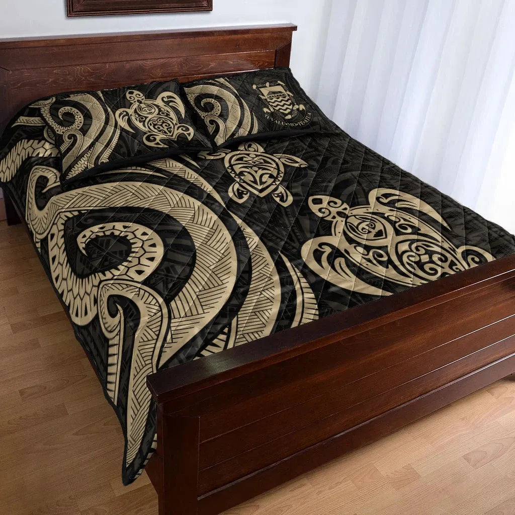 Tuvalu Quilt Bed Set - Gold Tentacle Turtle