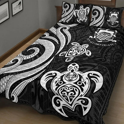 Tuvalu Quilt Bed Set - White Tentacle Turtle
