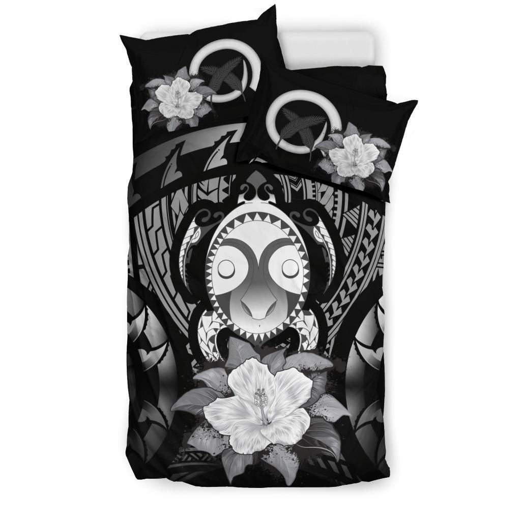 Vanuatu Duvet Cover Set - Turtle Tiki Face & Gray Hibiscus