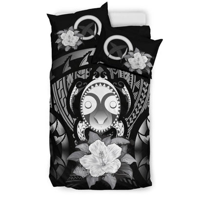 Vanuatu Duvet Cover Set - Turtle Tiki Face & Gray Hibiscus