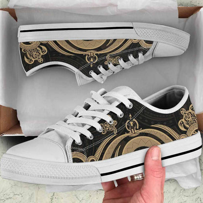 Vanuatu Low Top Canvas Shoes - Gold Tentacle Turtle