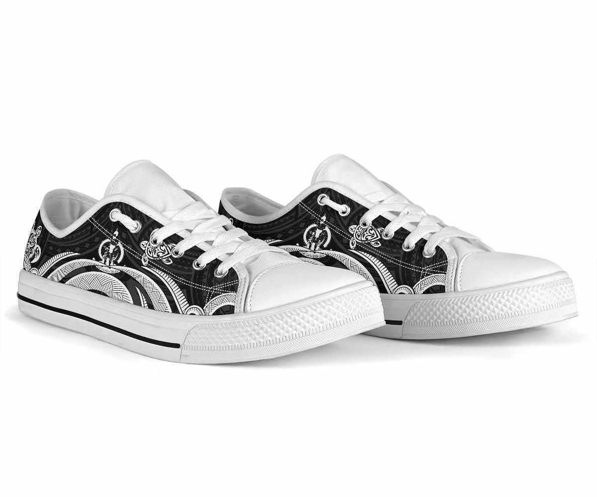Vanuatu Low Top Canvas Shoes - White Tentacle Turtle