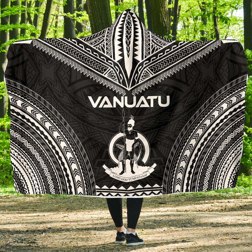 Vanuatu Polynesian Chief Hooded Blanket - Black Version