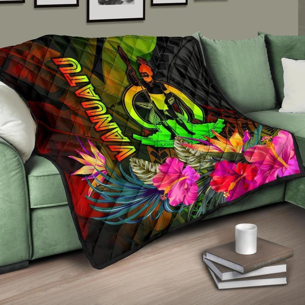 Vanuatu Polynesian Premium Quilt -  Hibiscus and Banana Leaves