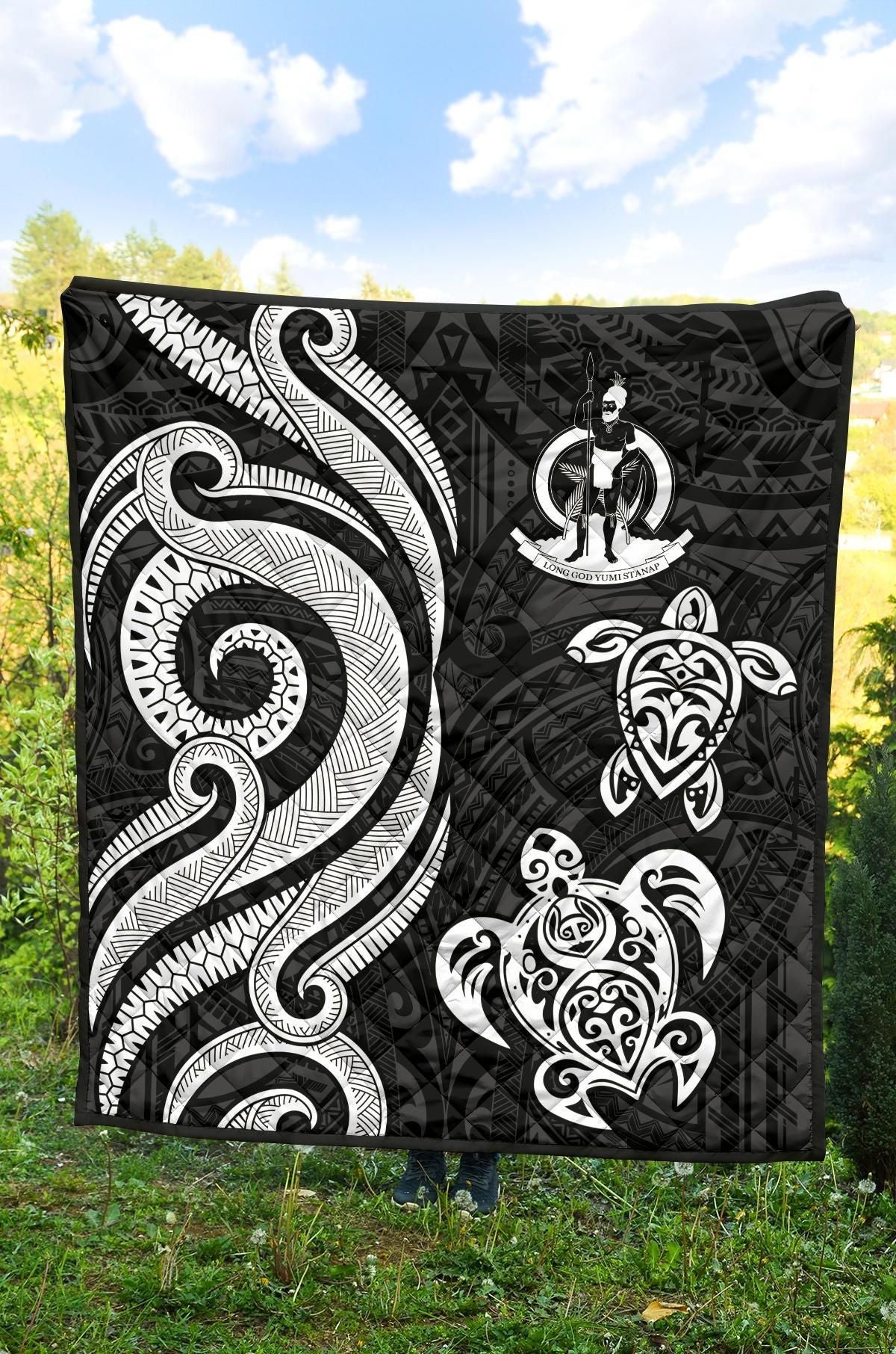 Vanuatu Premium Quilt - White Tentacle Turtle