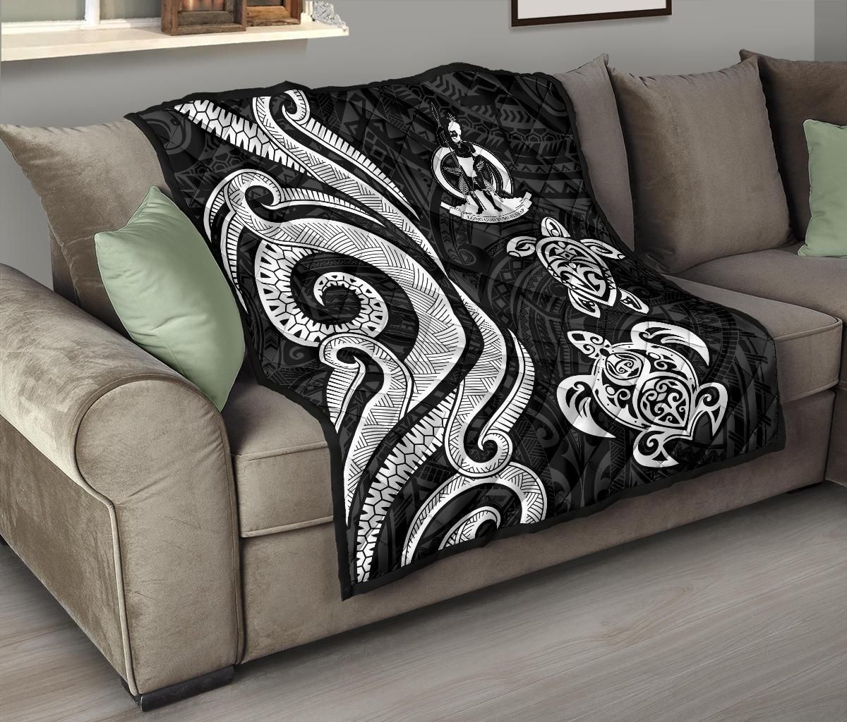 Vanuatu Premium Quilt - White Tentacle Turtle