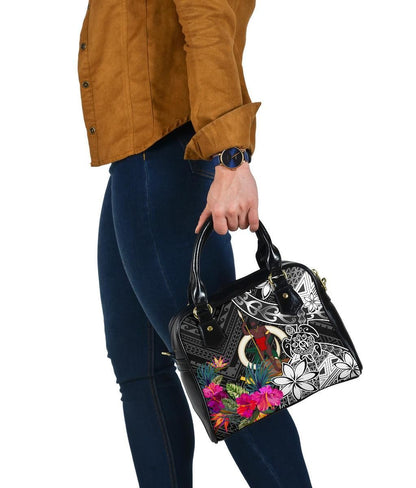 Vanuatu Shoulder Handbag - Turtle Plumeria Banana Leaf