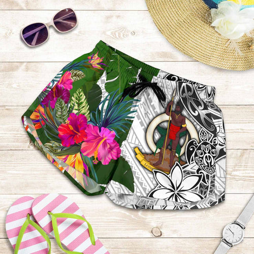 Vanuatu Women Shorts White - Turtle Plumeria Banana Leaf