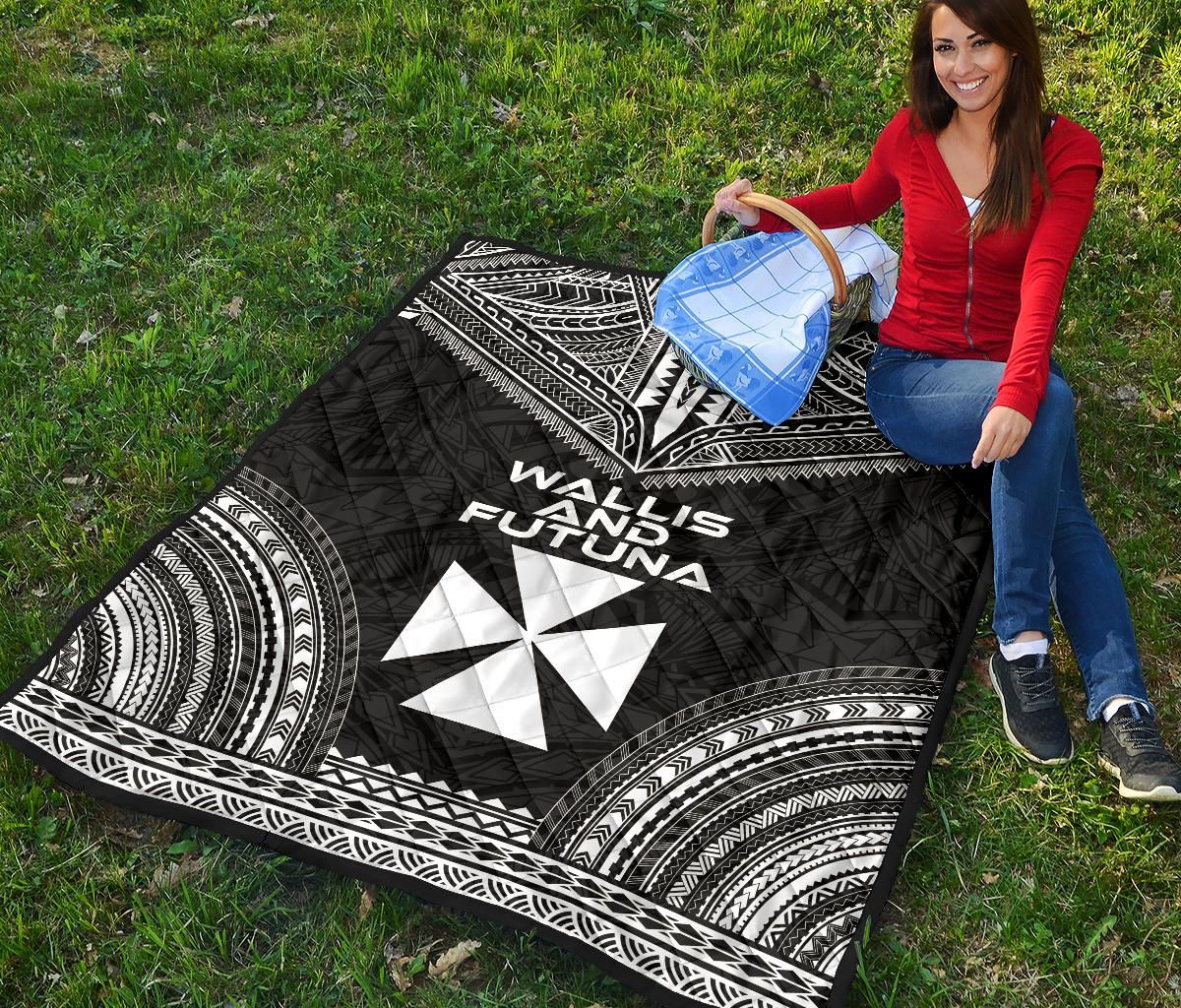 Wallis And Futuna Premium Quilt - Wallis And Futuna Coat Of Arms Polynesian Chief Black Version
