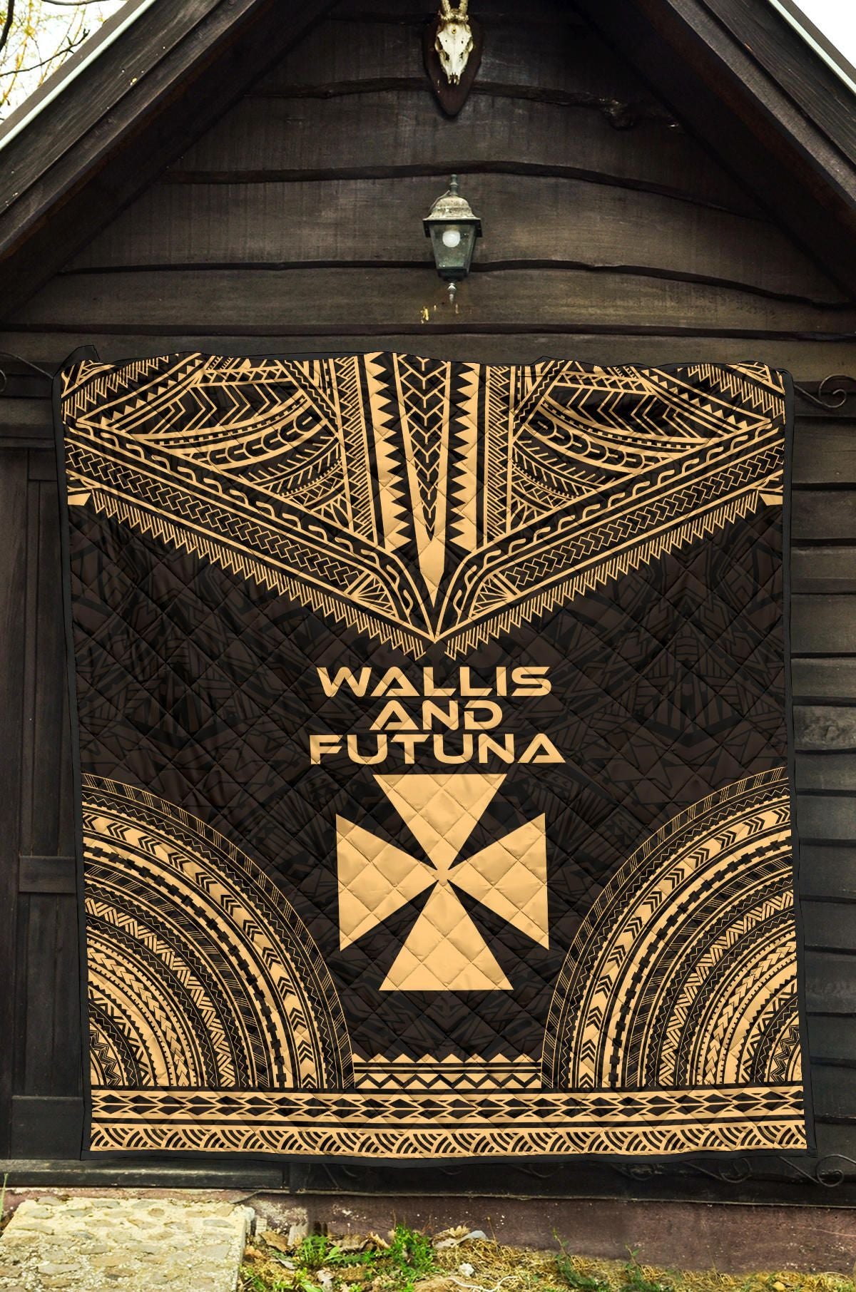 Wallis And Futuna Premium Quilt - Wallis And Futuna Coat Of Arms Polynesian Chief Gold Version