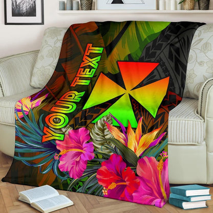 Wallis and Futuna Polynesian Personalised Premium Blanket - Hibiscus and Banana Leaves