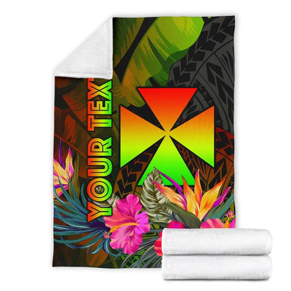 Wallis and Futuna Polynesian Personalised Premium Blanket - Hibiscus and Banana Leaves