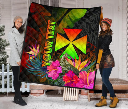 Wallis and Futuna Polynesian Personalised Premium Quilt - Hibiscus and Banana Leaves