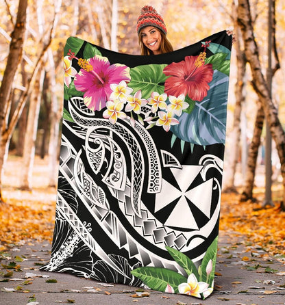 Wallis and Futuna Polynesian Premium Blanket - Summer Plumeria (Black)
