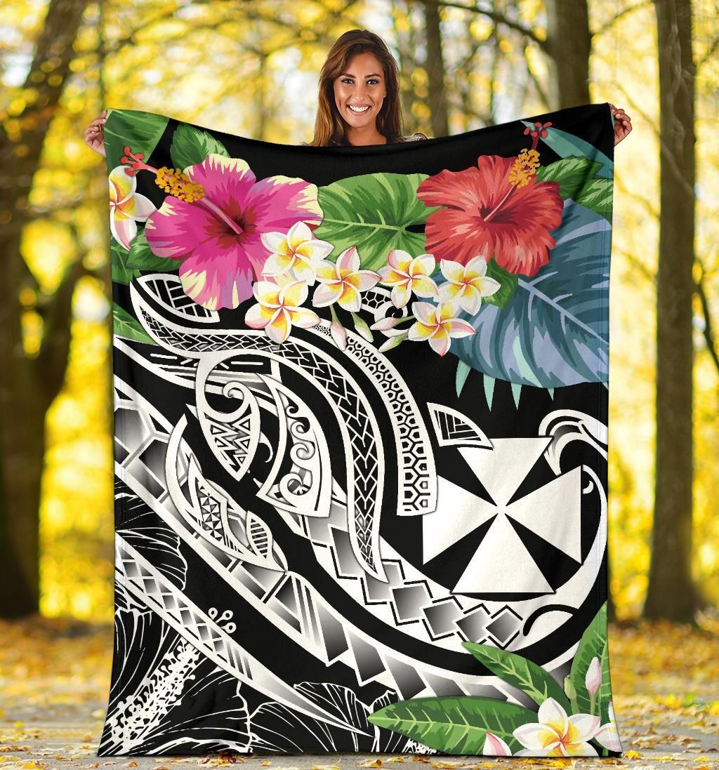 Wallis and Futuna Polynesian Premium Blanket - Summer Plumeria (Black)