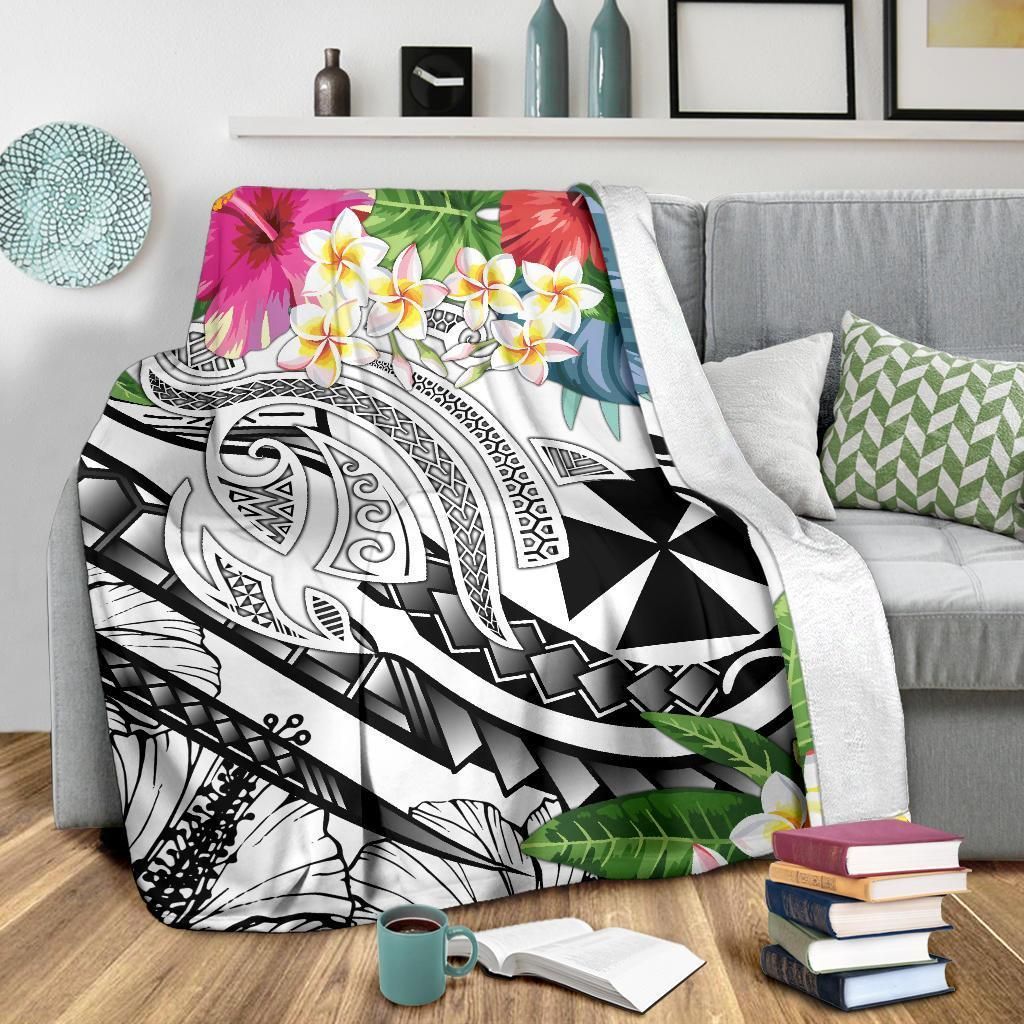 Wallis and Futuna Polynesian Premium Blanket - Summer Plumeria (White)