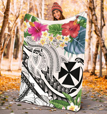 Wallis and Futuna Polynesian Premium Blanket - Summer Plumeria (White)