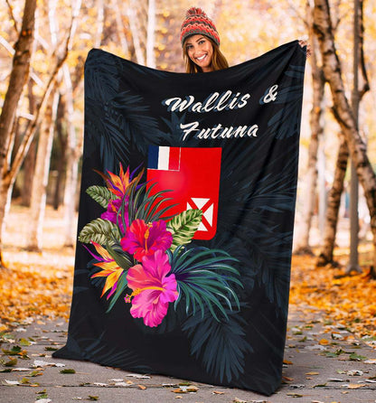 Wallis and Futuna Polynesian Premium Blanket - Tropical Flower