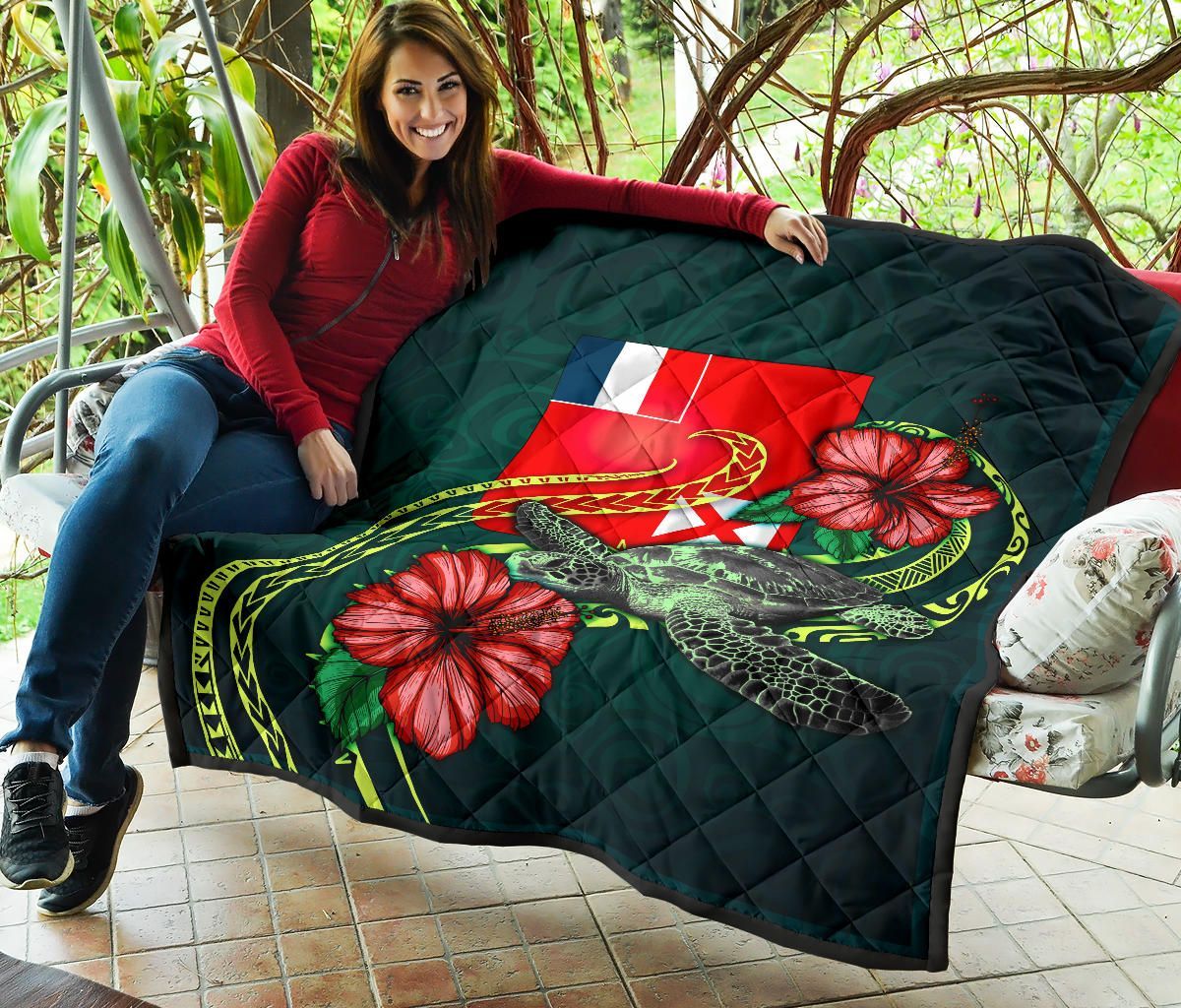 Wallis and Futuna Polynesian Premium Quilt - Green Turtle Hibiscus