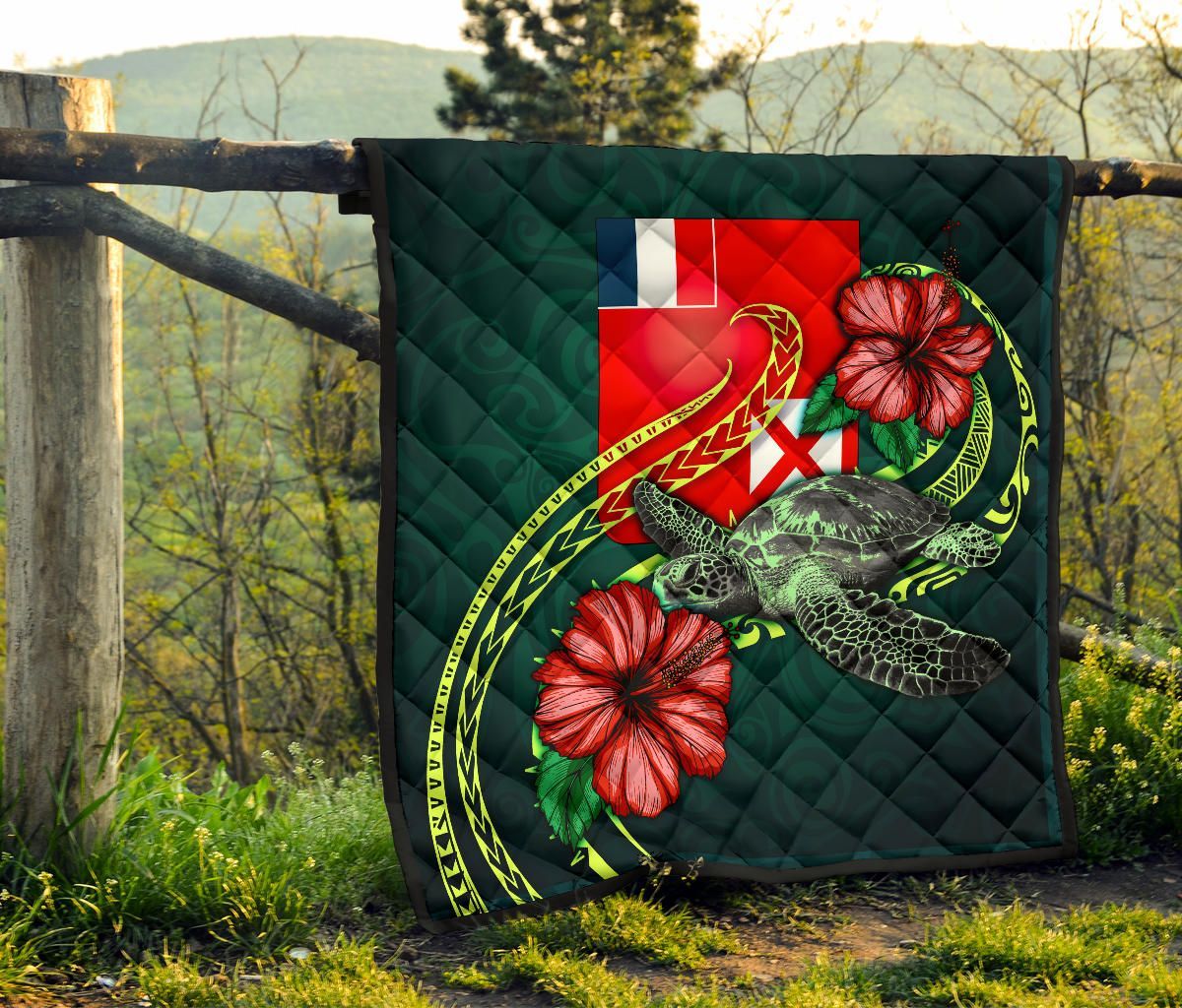 Wallis and Futuna Polynesian Premium Quilt - Green Turtle Hibiscus
