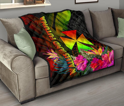 Wallis and Futuna Polynesian Premium Quilt - Hibiscus and Banana Leaves