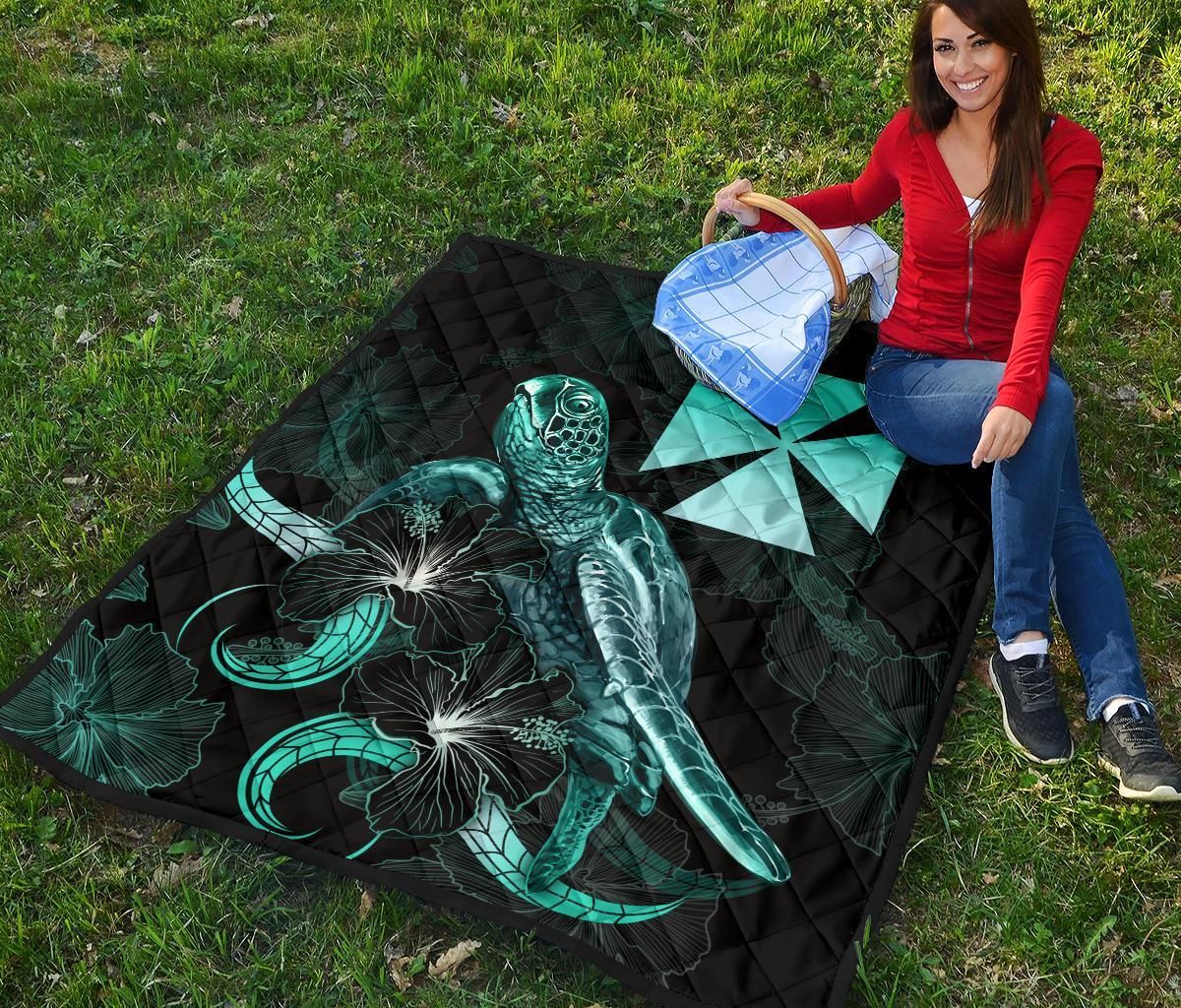 Wallis and Futuna Polynesian Premium Quilt - Turtle With Blooming Hibiscus Turquoise