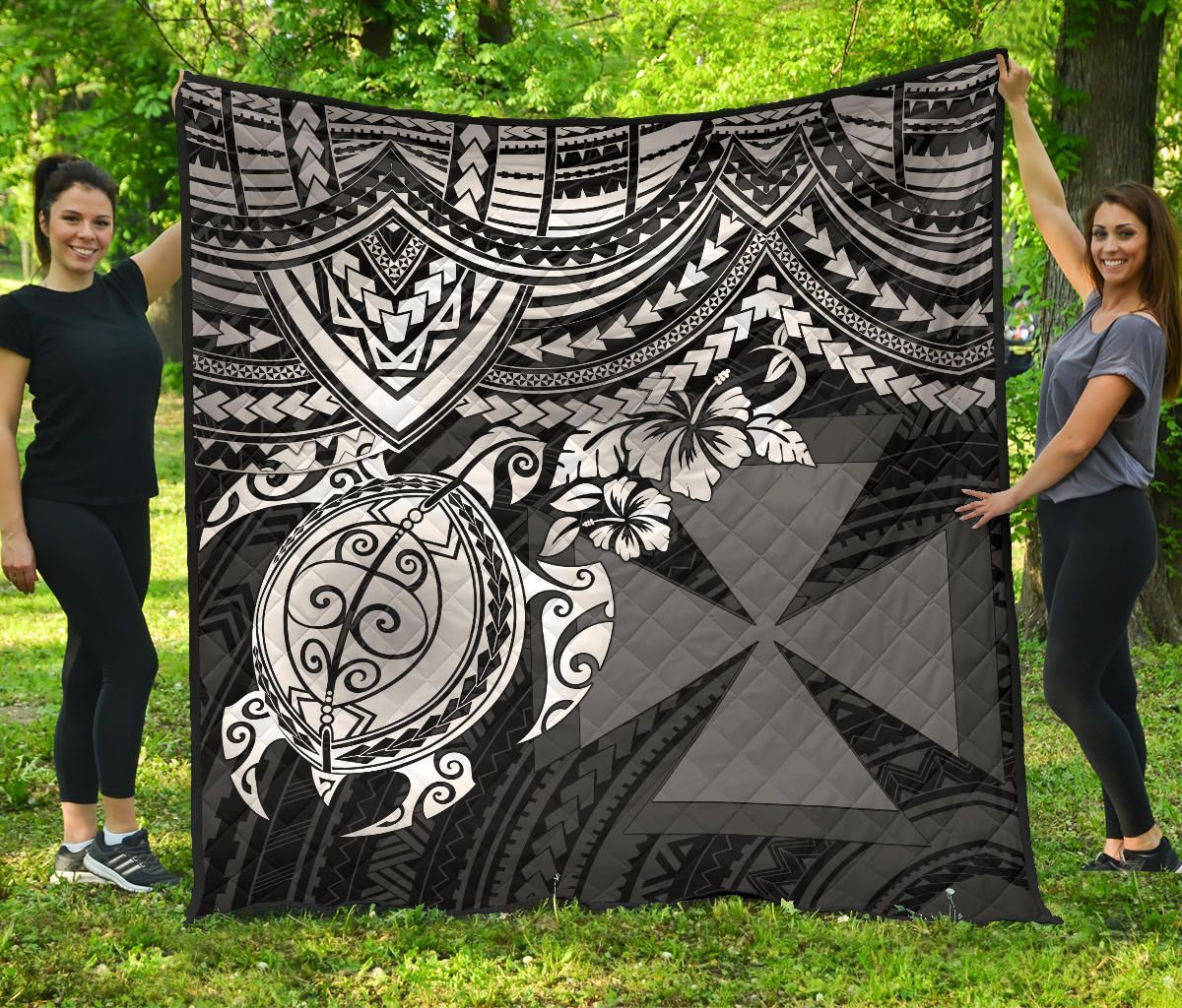 Wallis and Futuna Polynesian Premium Quilt - Wallis and Futuna Coat Of Arms & White Turtle Hibiscus