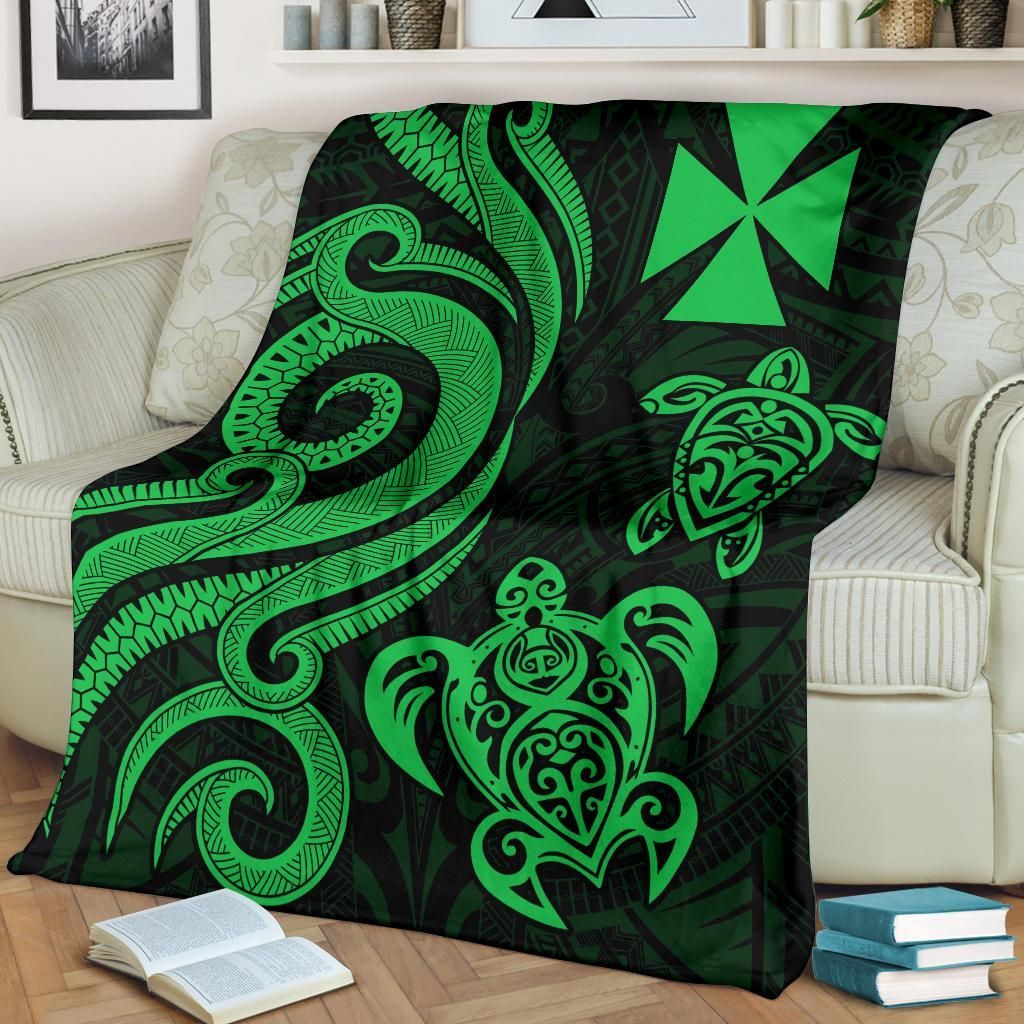 Wallis and Futuna Premium Blanket - Green Tentacle Turtle