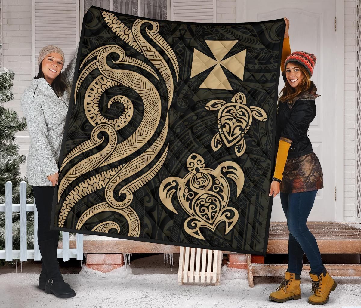 Wallis and Futuna Premium Quilt - Gold Tentacle Turtle