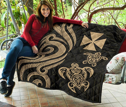 Wallis and Futuna Premium Quilt - Gold Tentacle Turtle