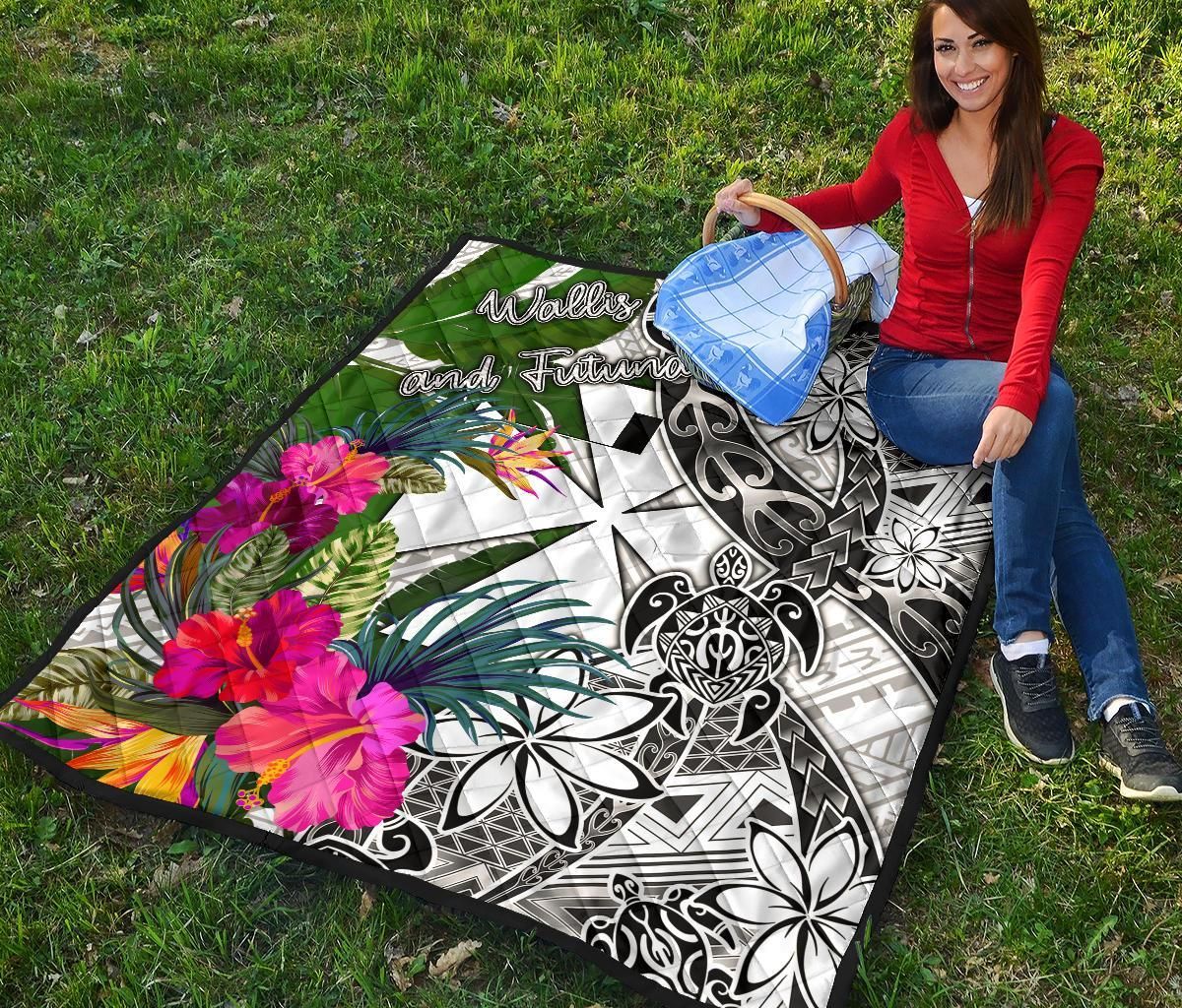 Wallis And Futuna Premium Quilt White - Turtle Plumeria Banana Leaf