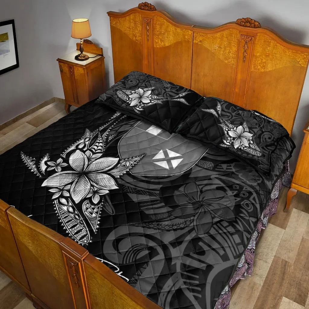 Wallis and Futuna Quilt Bed Set - Fish With Plumeria Flowers Style