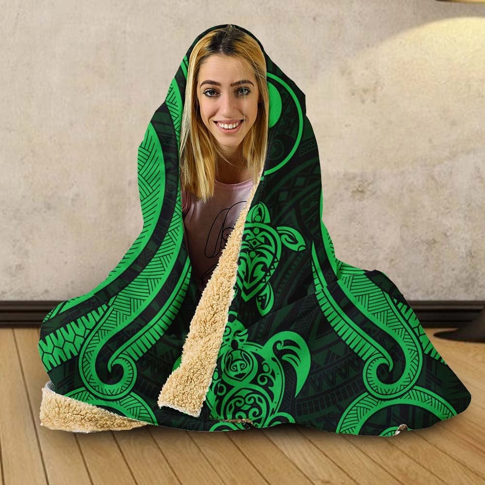 Yap Hooded Blanket - Green Tentacle Turtle