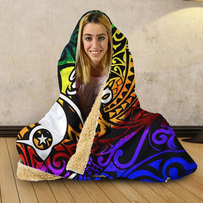 Yap Hooded Blanket - Rainbow Polynesian Pattern