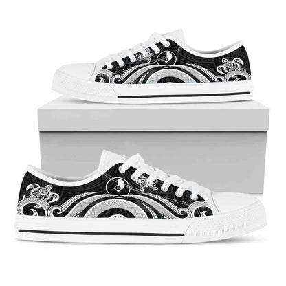 Yap Low Top Canvas Shoes - White Tentacle Turtle