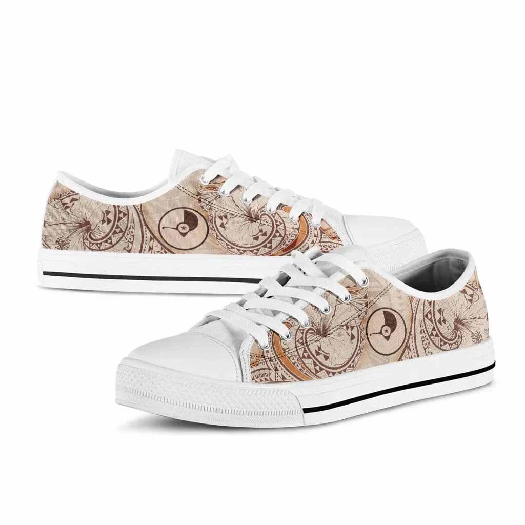 Yap Low Top Shoes - Hibiscus Flowers Vintage Style