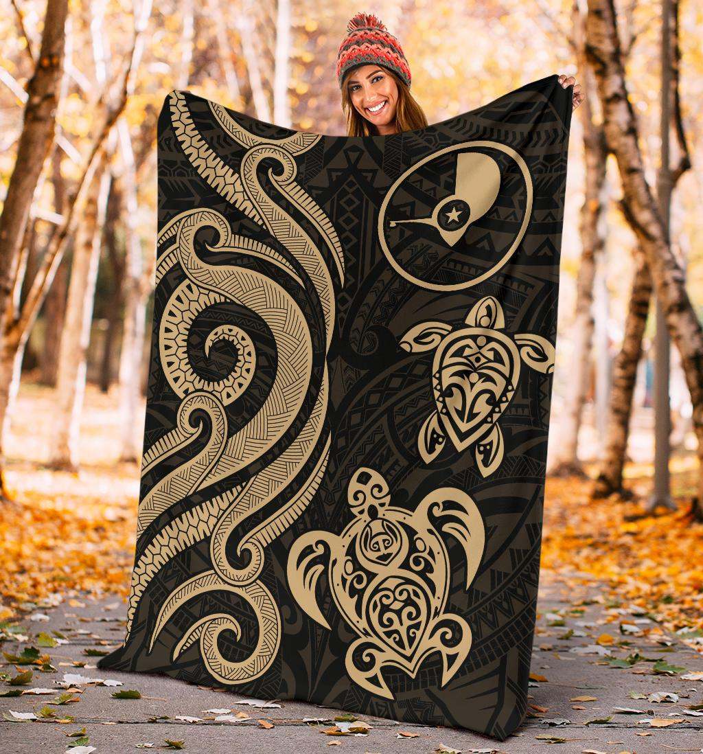 Yap Micronesian Premium Blanket - Gold Tentacle Turtle