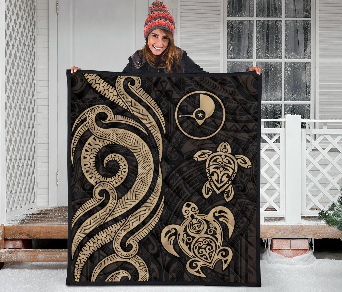 Yap Micronesian Premium Quilt - Gold Tentacle Turtle