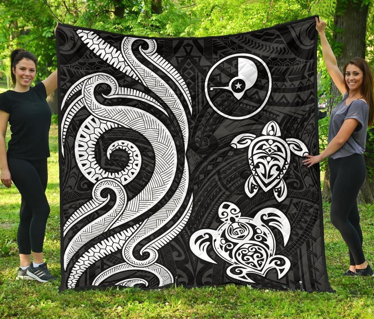 Yap Micronesian Premium Quilt - White Tentacle Turtle